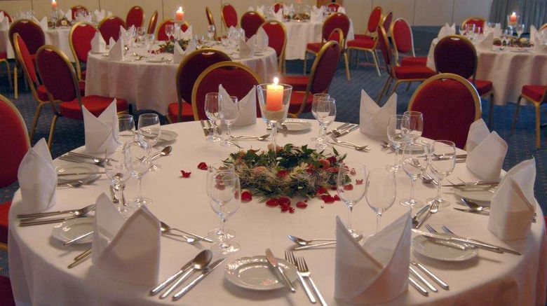 <b>Hotel Bredeney Restaurant</b>. Images powered by <a href="https://iceportal.shijigroup.com/" title="IcePortal" target="_blank">IcePortal</a>.