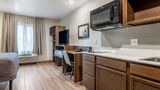 <b>WoodSpring Suites Brunswick Room</b>. Images powered by <a href="https://iceportal.shijigroup.com/" title="IcePortal" target="_blank">IcePortal</a>.