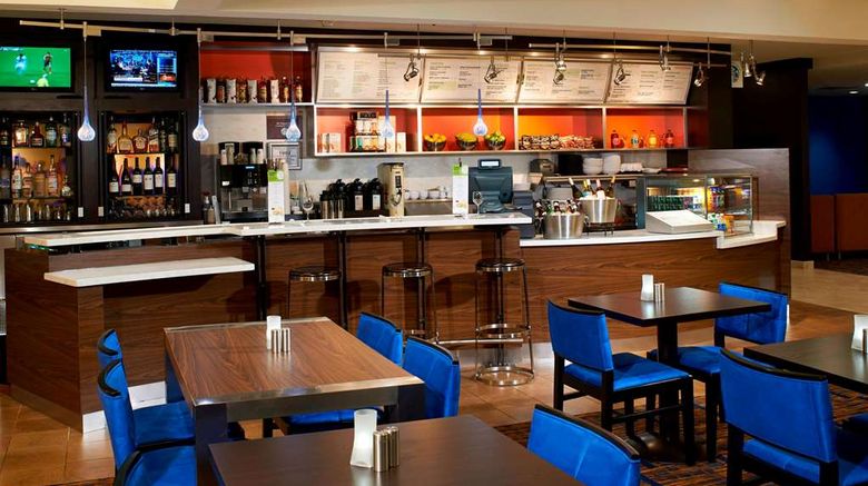 <b>Sonesta Select Detroit Auburn Hills Restaurant</b>. Images powered by <a href="https://iceportal.shijigroup.com/" title="IcePortal" target="_blank">IcePortal</a>.