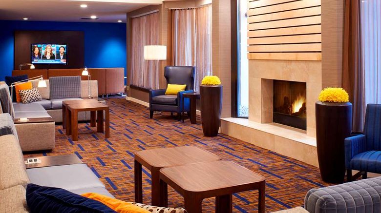 <b>Sonesta Select Detroit Auburn Hills Lobby</b>. Images powered by <a href="https://iceportal.shijigroup.com/" title="IcePortal" target="_blank">IcePortal</a>.