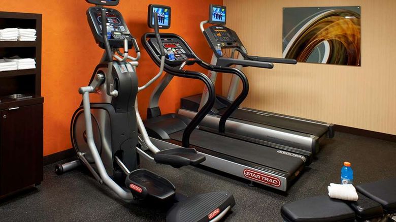 <b>Sonesta Select Detroit Auburn Hills Health</b>. Images powered by <a href="https://iceportal.shijigroup.com/" title="IcePortal" target="_blank">IcePortal</a>.