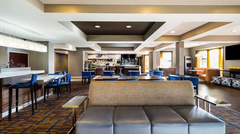 <b>Sonesta Select Detroit Novi Lobby</b>. Images powered by <a href="https://iceportal.shijigroup.com/" title="IcePortal" target="_blank">IcePortal</a>.