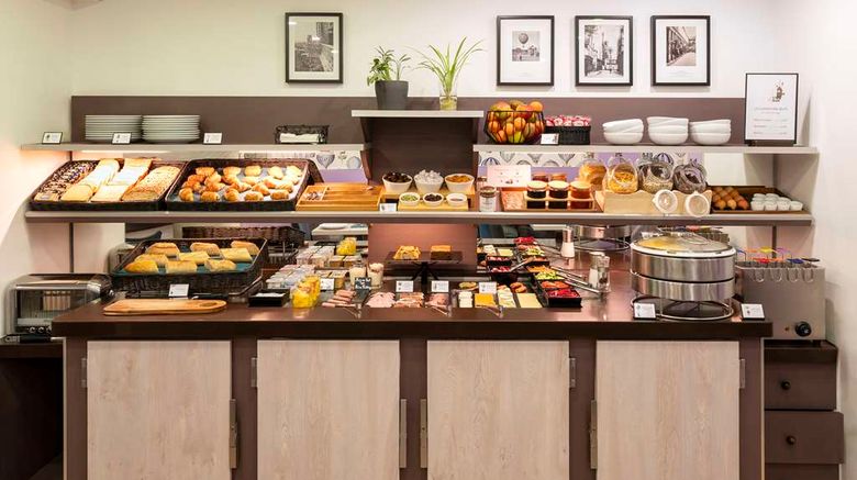 <b>Apolonia Paris Mouffetard, BW Sure Hotel Restaurant</b>. Images powered by <a href="https://iceportal.shijigroup.com/" title="IcePortal" target="_blank">IcePortal</a>.