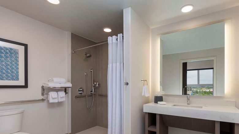 <b>Hyatt House Portland Beaverton Room</b>. Images powered by <a href="https://iceportal.shijigroup.com/" title="IcePortal" target="_blank">IcePortal</a>.