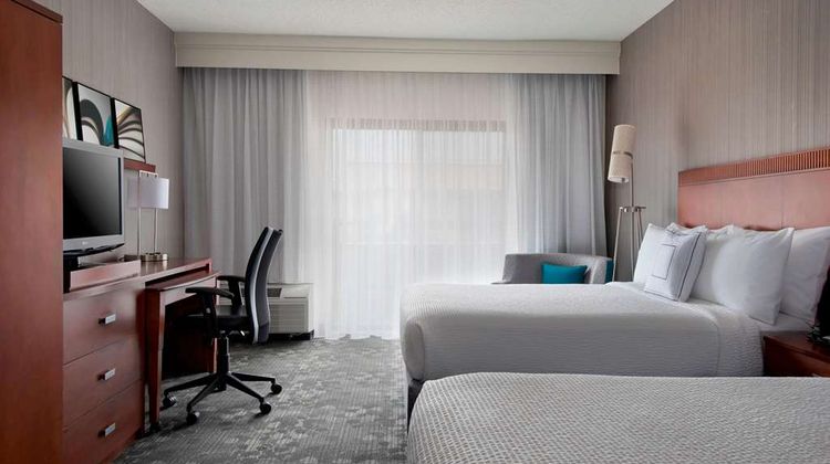 Sonesta Select Whippany Hanover Room