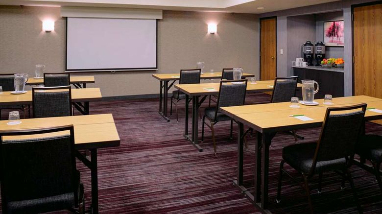 <b>Sonesta Select Kansas City Airport Meeting</b>. Images powered by <a href="https://iceportal.shijigroup.com/" title="IcePortal" target="_blank">IcePortal</a>.