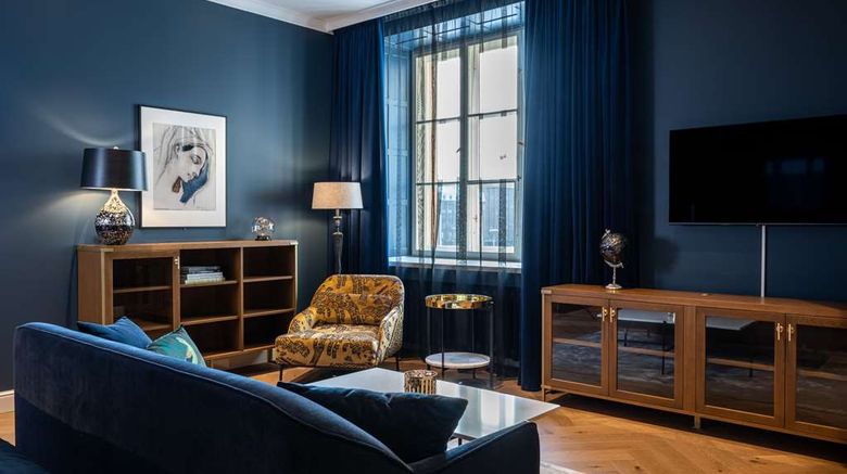 <b>Scandic Grand Central Helsinki Suite</b>. Images powered by <a href="https://iceportal.shijigroup.com/" title="IcePortal" target="_blank">IcePortal</a>.