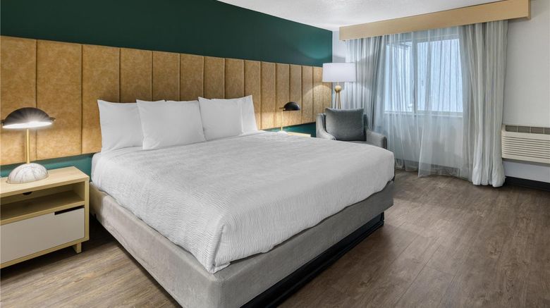 <b>Best Western Portland West Beaverton Room</b>. Images powered by <a href="https://iceportal.shijigroup.com/" title="IcePortal" target="_blank">IcePortal</a>.