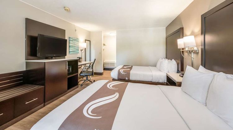 Quality Inn Poughkeepsie Room