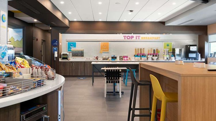 Tru by Hilton Cartersville Restaurant
