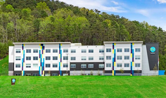 Tru by Hilton Cartersville Exterior