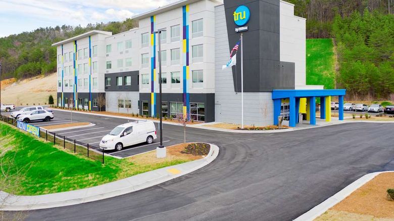 <b>Tru by Hilton Cartersville Exterior</b>. Images powered by <a href="https://iceportal.shijigroup.com/" title="IcePortal" target="_blank">IcePortal</a>.