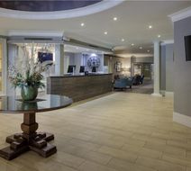 DoubleTree by Hilton St. Anne's Manor Lobby