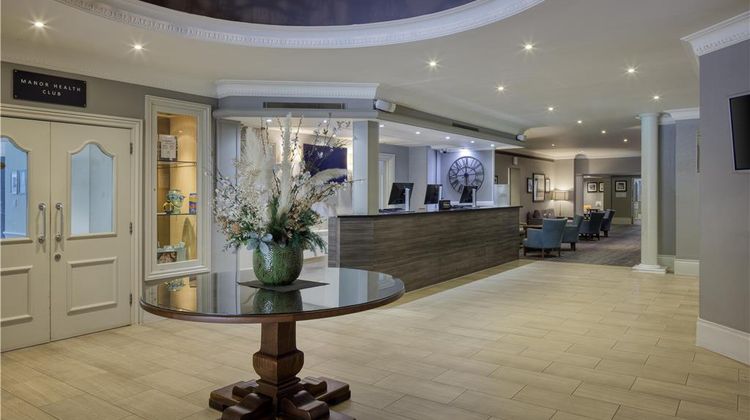 DoubleTree by Hilton St. Anne's Manor Lobby