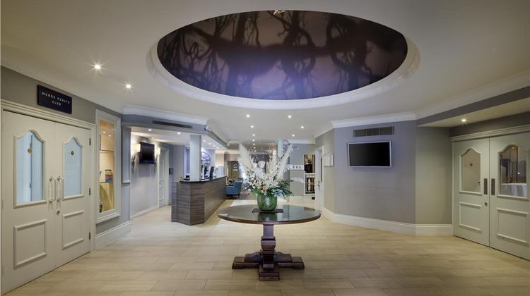 DoubleTree by Hilton St. Anne's Manor Lobby