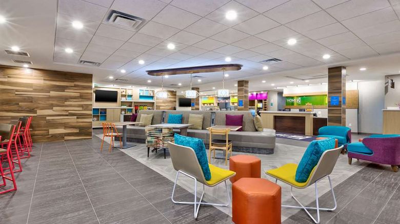 <b>Home2 Suites by Hilton Grand Blanc Flint Lobby</b>. Images powered by <a href="https://iceportal.shijigroup.com/" title="IcePortal" target="_blank">IcePortal</a>.