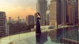 <b>Sindhorn Kempinski Hotel Bangkok Pool</b>. Images powered by <a href="https://iceportal.shijigroup.com/" title="IcePortal" target="_blank">IcePortal</a>.