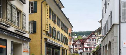 Romantik Hotel & Taverne Schwan Horgen Exterior