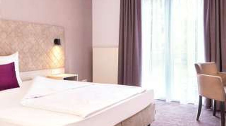 <b>Victor's Residenz-Hotel Gummersbach Room</b>. Images powered by <a href="https://iceportal.shijigroup.com/" title="IcePortal" target="_blank">IcePortal</a>.