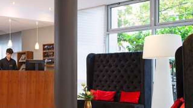 <b>Victor's Residenz-Hotel Berlin Tegel Lobby</b>. Images powered by <a href="https://iceportal.shijigroup.com/" title="IcePortal" target="_blank">IcePortal</a>.