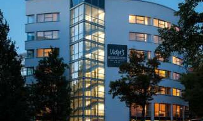 Victor's Residenz-Hotel Berlin Tegel Exterior