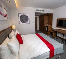Ramada by Wyndham Izmir Aliaga Room