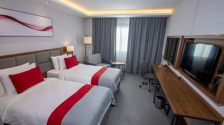 <b>Ramada by Wyndham Izmir Aliaga Room</b>. Images powered by <a href="https://iceportal.shijigroup.com/" title="IcePortal" target="_blank">IcePortal</a>.