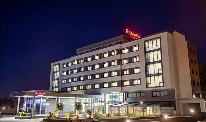 Ramada by Wyndham Izmir Aliaga Exterior