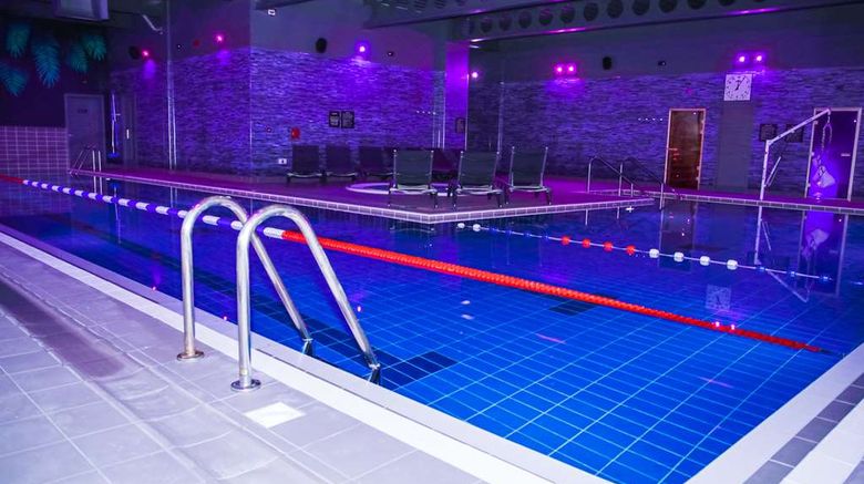 <b>Village Hotel Southampton Eastleigh Pool</b>. Images powered by <a href="https://iceportal.shijigroup.com/" title="IcePortal" target="_blank">IcePortal</a>.