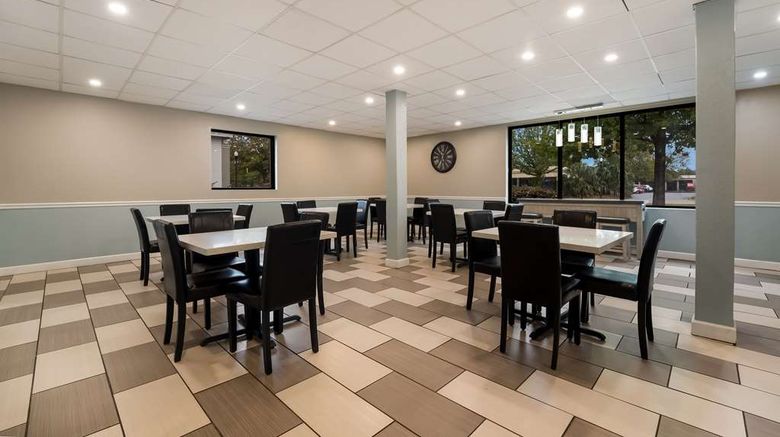 <b>SureStay Hotel by BW Columbus Downtown Restaurant</b>. Images powered by <a href="https://iceportal.shijigroup.com/" title="IcePortal" target="_blank">IcePortal</a>.