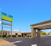 SureStay Hotel by BW Columbus Downtown Exterior
