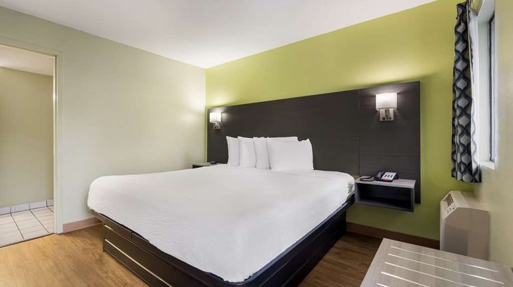 SureStay Hotel by BW Columbus Downtown Room