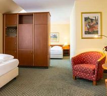 Victor's Residenz-Hotel Gera Room