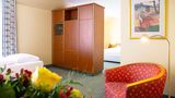 <b>Victor's Residenz-Hotel Gera Room</b>. Images powered by <a href="https://iceportal.shijigroup.com/" title="IcePortal" target="_blank">IcePortal</a>.
