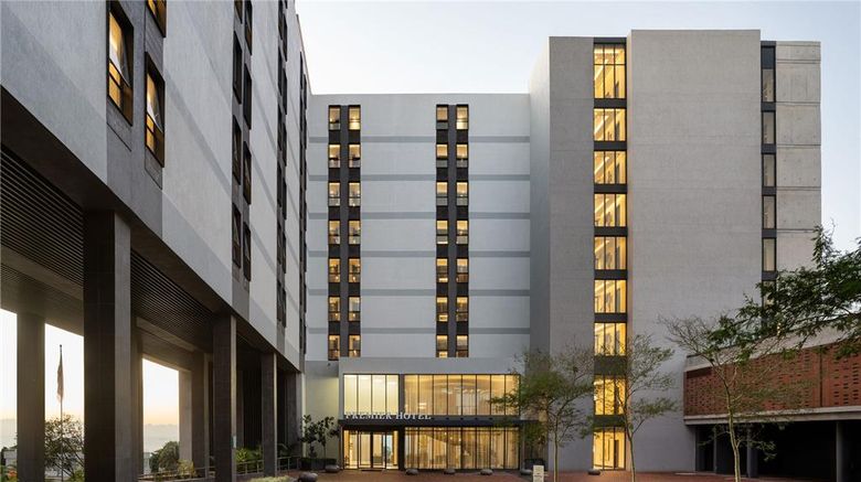 <b>Premier Hotel Umhlanga Exterior</b>. Images powered by <a href="https://iceportal.shijigroup.com/" title="IcePortal" target="_blank">IcePortal</a>.