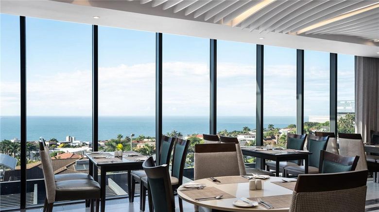 <b>Premier Hotel Umhlanga Restaurant</b>. Images powered by <a href="https://iceportal.shijigroup.com/" title="IcePortal" target="_blank">IcePortal</a>.