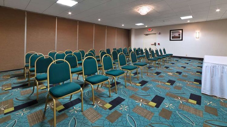 Days Inn by Wyndham Plattsburgh Meeting