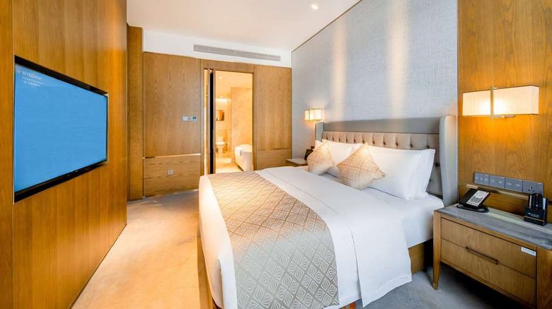 <b>Wyndham Shiyan Downtown Suite</b>. Images powered by <a href="https://iceportal.shijigroup.com/" title="IcePortal" target="_blank">IcePortal</a>.
