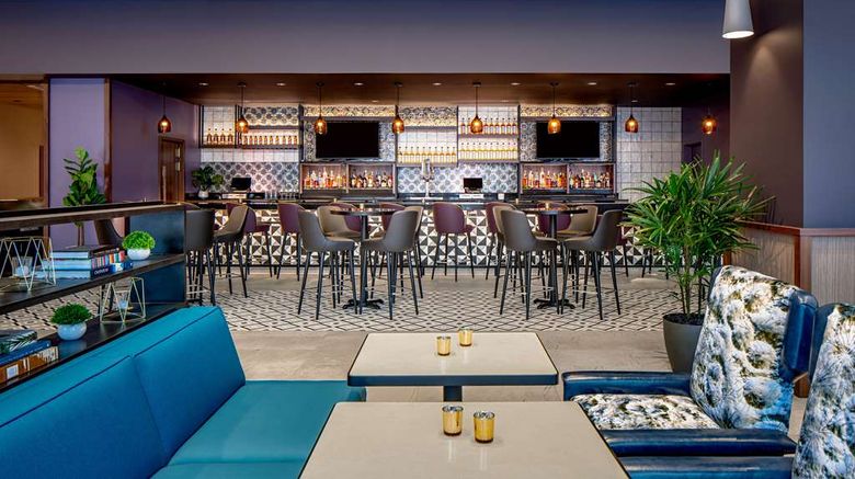 <b>Hyatt House Tampa Downtown Restaurant</b>. Images powered by <a href="https://iceportal.shijigroup.com/" title="IcePortal" target="_blank">IcePortal</a>.
