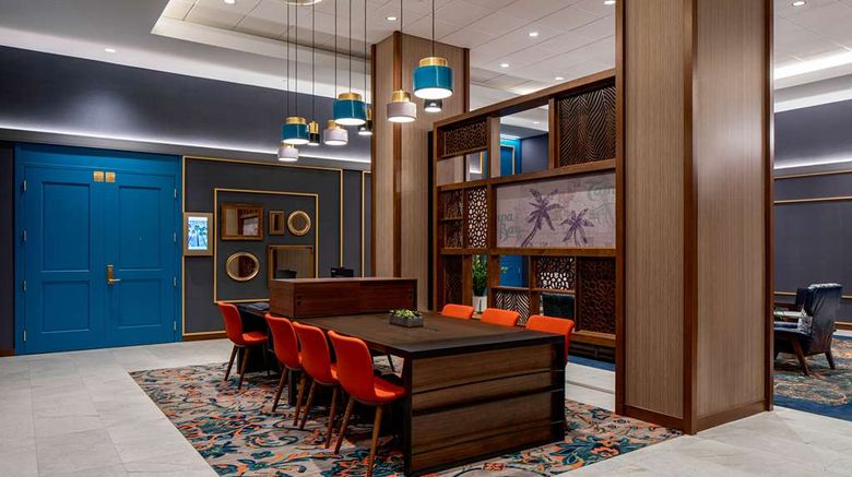 <b>Hyatt Place Tampa Downtown Lobby</b>. Images powered by <a href="https://iceportal.shijigroup.com/" title="IcePortal" target="_blank">IcePortal</a>.