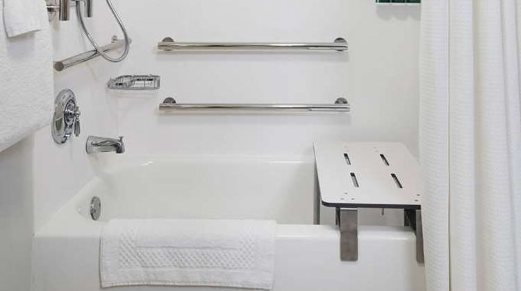 Sonesta Simply Suites Phoenix Scottsdale Suite