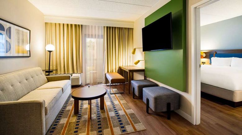 <b>Sonesta Select Philadelphia Airport Suite</b>. Images powered by <a href="https://iceportal.shijigroup.com/" title="IcePortal" target="_blank">IcePortal</a>.