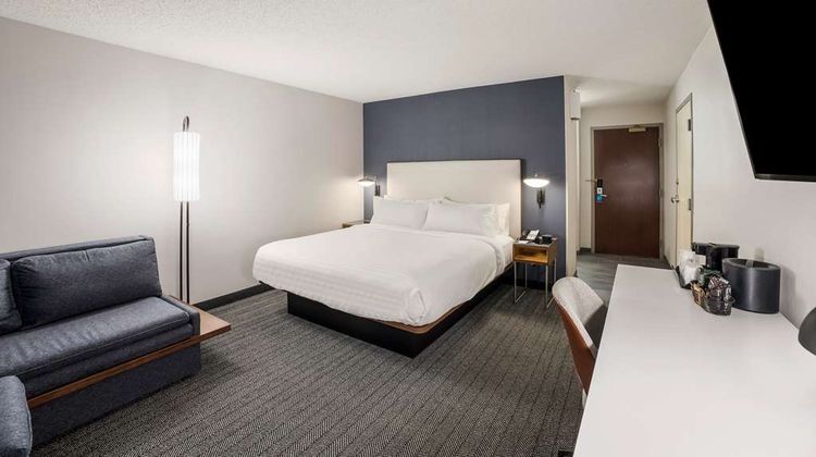 Sonesta Select Phoenix Chandler Room