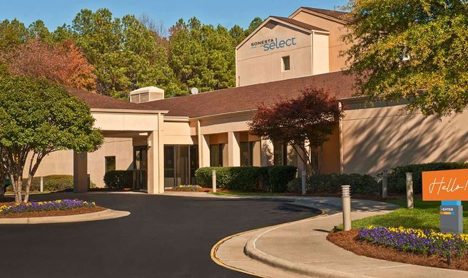 Sonesta Select Raleigh Durham Airport Exterior