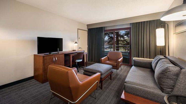 Sonesta Select San Jose Airport Suite