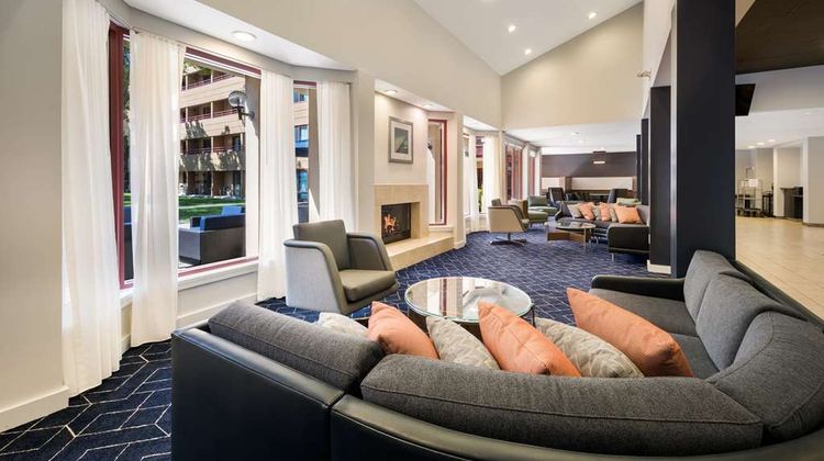 Sonesta Select San Jose Airport Lobby