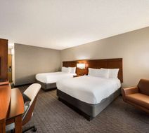 Sonesta Select San Jose Airport Exterior