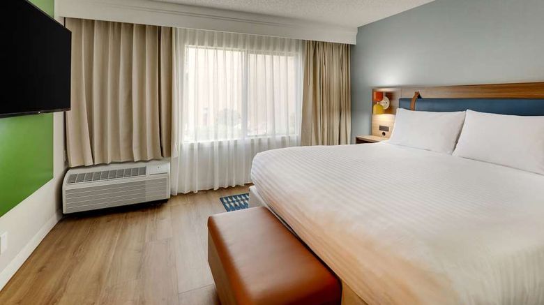 <b>Sonesta Select Scottsdale at Mayo Clinic Suite</b>. Images powered by <a href="https://iceportal.shijigroup.com/" title="IcePortal" target="_blank">IcePortal</a>.