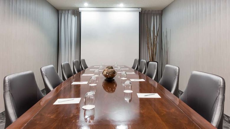 <b>Sonesta Select Tempe Downtown Meeting</b>. Images powered by <a href="https://iceportal.shijigroup.com/" title="IcePortal" target="_blank">IcePortal</a>.