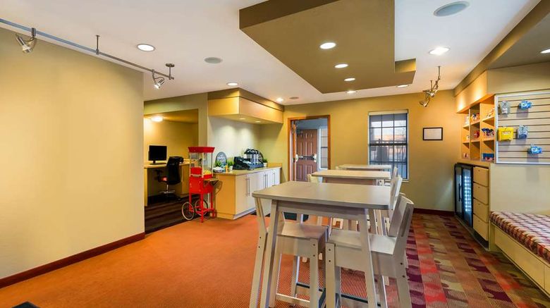 <b>Sonesta Simply Suites Detroit Novi Exterior</b>. Images powered by <a href="https://iceportal.shijigroup.com/" title="IcePortal" target="_blank">IcePortal</a>.